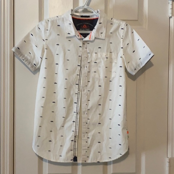 Shirts - Picture 7 of 9